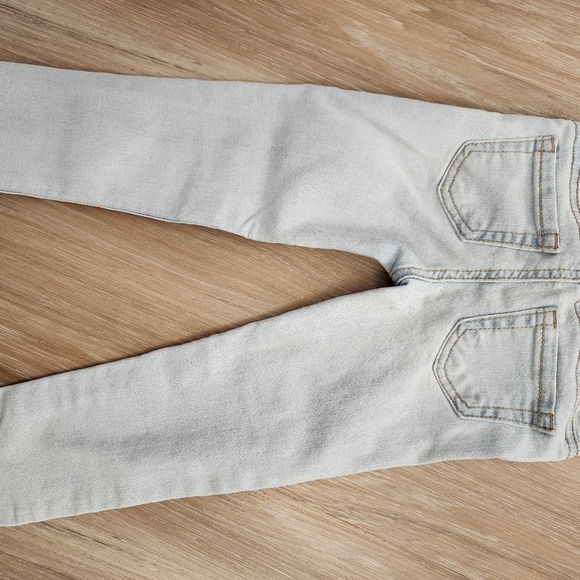 Jeans - Picture 2 of 3